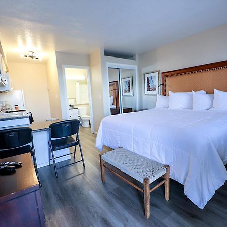 Venture On Country Club Apartment Меса Екстериор снимка